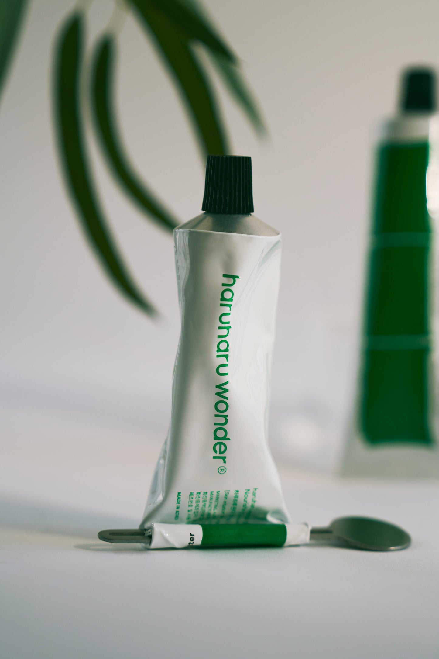 Haruharu wonder - Black Bamboo Hand Cream