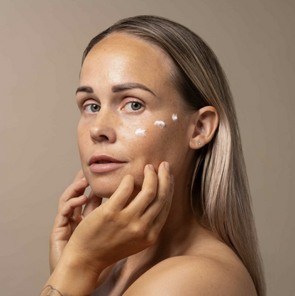 AK Pure Skin - Hydrating Ceramide Moisturizer