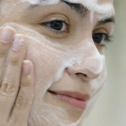 Haruharu WONDER - Black Rice Tripe AHA Gentle Cleansing Gel