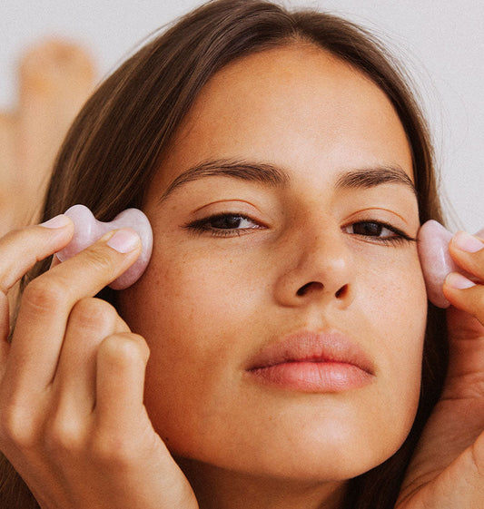 Gua Sha and Roller - Quartz